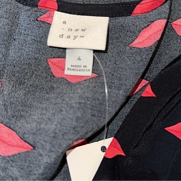 NWT A New Day Black Maxi Dress with Red Lips Print - Picture 2 of 3